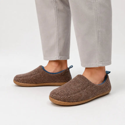Winter Warm Slippers with Fleece Lining – Unisex